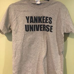 New York Yankees Universe T-shirt Youth Large